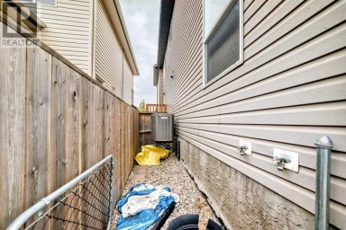225 Kincora Heights NW Calgary Alberta photo 7
