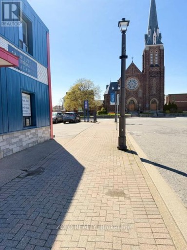 202 - 4786 QUEEN STREET, Niagara Falls (Downtown), Ontario, L2E2M3