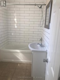 2 - 421 SUTHERLAND DRIVE Toronto (Leaside) Ontario photo 6