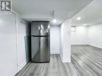 LOWER - 181 MAPLE AVENUE Richmond Hill (Harding) Ontario photo 11