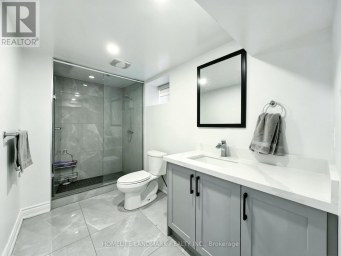 LOWER - 181 MAPLE AVENUE Richmond Hill (Harding) Ontario photo 15