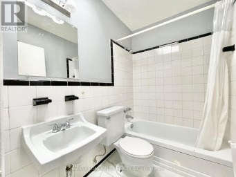 2 - 2624 EGLINTON AVENUE E Toronto (Eglinton East) Ontario photo 7