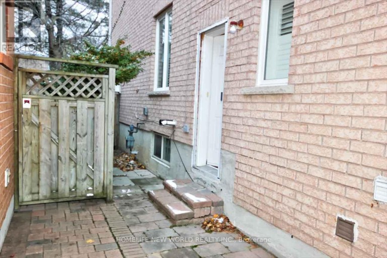 6 MIRROW COURT E, Toronto (Highland Creek), Ontario, M1C4Y7