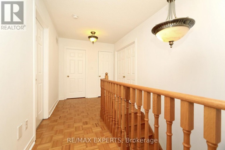 1 VIA CRISTINA WAY, Vaughan (Sonoma Heights), Ontario, L4H1R9