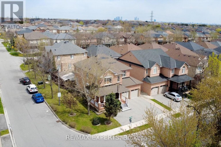 1 VIA CRISTINA WAY, Vaughan (Sonoma Heights), Ontario, L4H1R9