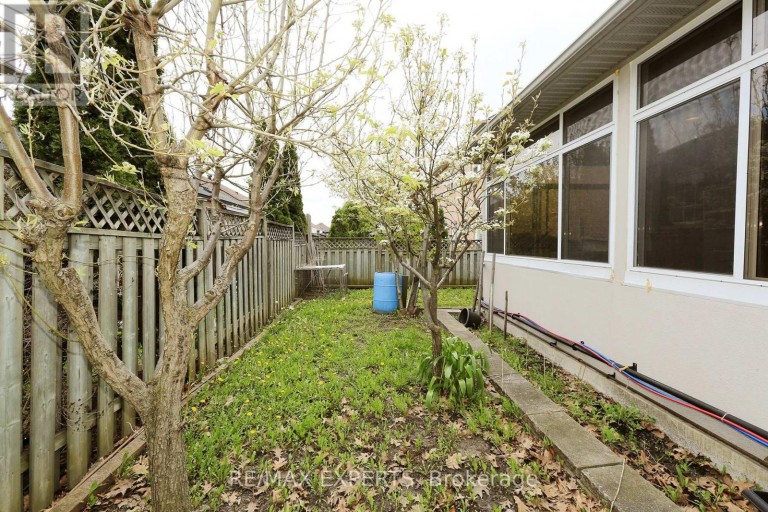 1 VIA CRISTINA WAY, Vaughan (Sonoma Heights), Ontario, L4H1R9