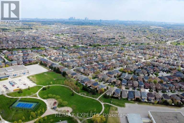 1 VIA CRISTINA WAY, Vaughan (Sonoma Heights), Ontario, L4H1R9