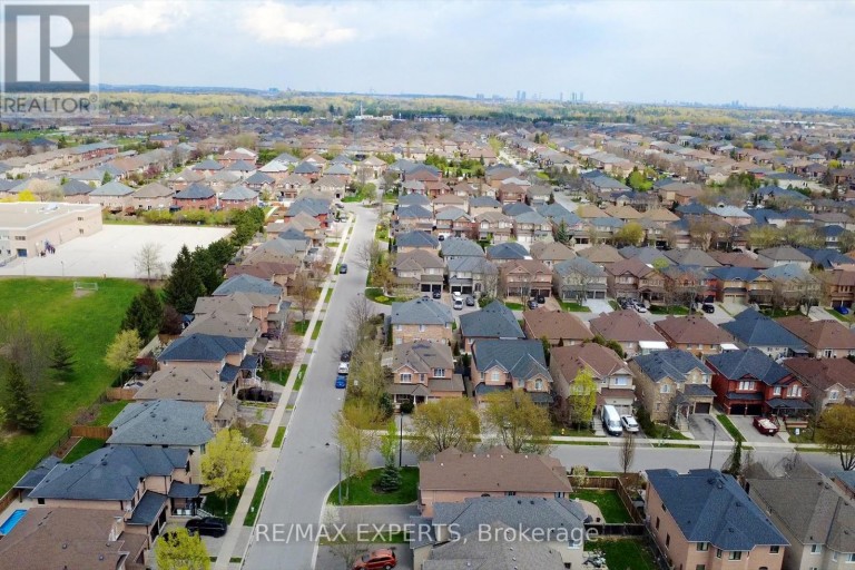 1 VIA CRISTINA WAY, Vaughan (Sonoma Heights), Ontario, L4H1R9