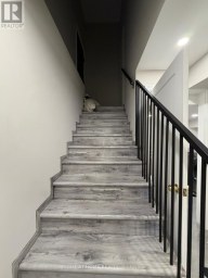 LOWER - 18 WROXETER AVENUE Toronto (North Riverdale) Ontario photo 10