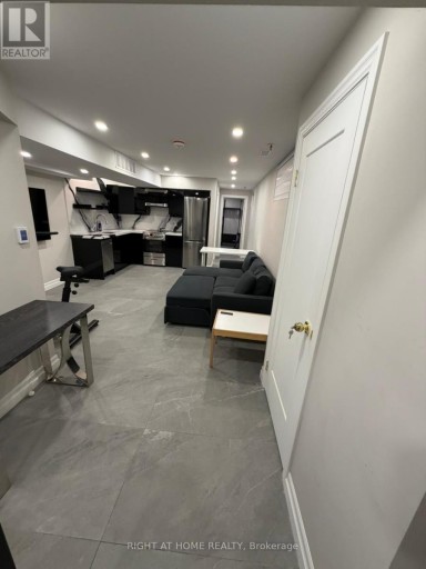 LOWER - 18 WROXETER AVENUE, Toronto (North Riverdale), Ontario, M4K1J6