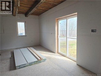 245 Pleasant Bathurst New Brunswick photo 11