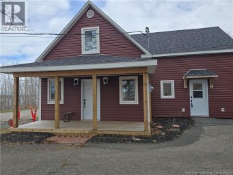 245 Pleasant Bathurst New Brunswick photo 2