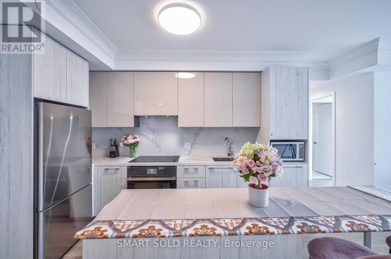 2701 - 8 WATER WALK DRIVE, Markham (Unionville), Ontario, L3R6L4