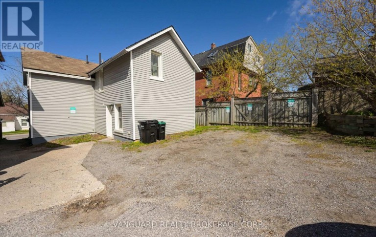 103 MULCASTER STREET, Barrie (Codrington), Ontario, L4M3M7