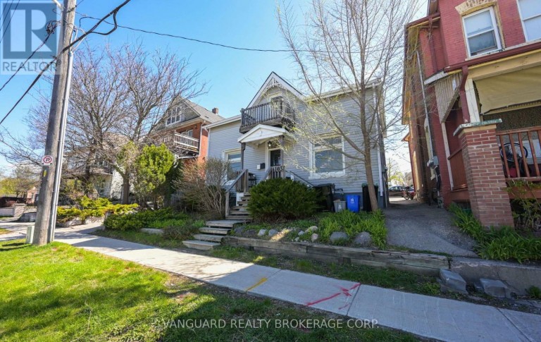 103 MULCASTER STREET, Barrie (Codrington), Ontario, L4M3M7