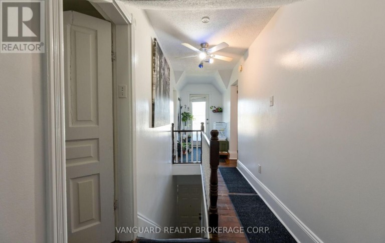 103 MULCASTER STREET, Barrie (Codrington), Ontario, L4M3M7
