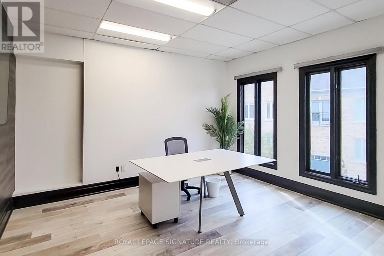 300 - 416 NORTH SERVICE ROAD E, Oakville (QE Queen Elizabeth), Ontario, L6H5R2