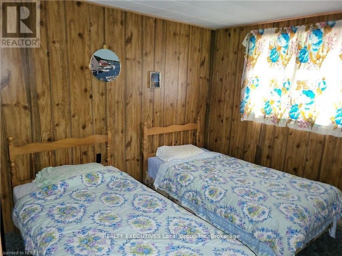 2 ISLAND 939, Temagami, Ontario, P0H2H0