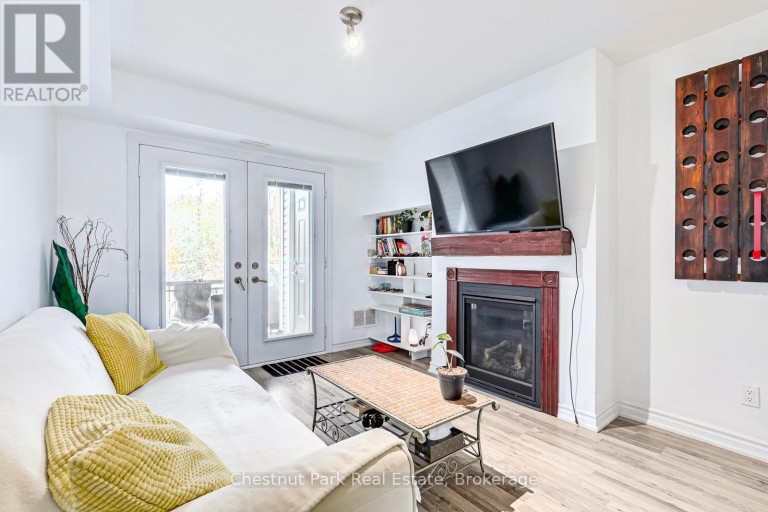 105 - 4 ANCHORAGE CRESCENT, Collingwood, Ontario, L9Y0Y6