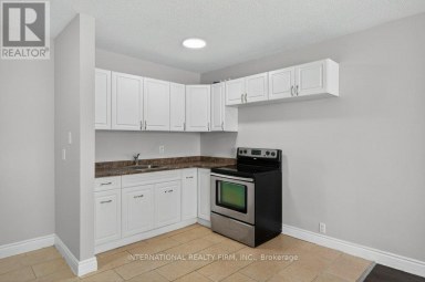 203 - 295 MELVIN AVENUE Hamilton (McQuesten) Ontario photo 13