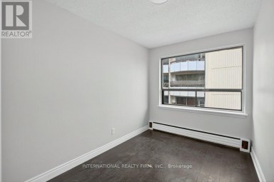 203 - 295 MELVIN AVENUE Hamilton (McQuesten) Ontario photo 17
