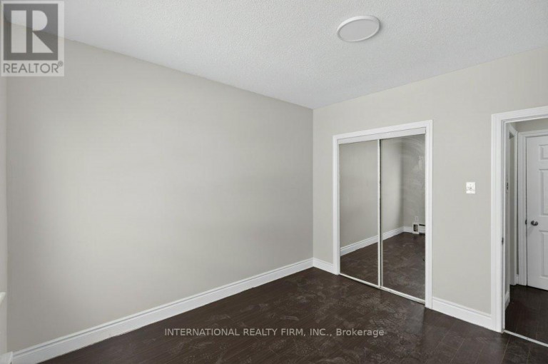 203 - 295 MELVIN AVENUE, Hamilton (McQuesten), Ontario, L8H2K6