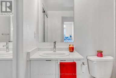 406 - 120 CANON JACKSON DRIVE Toronto (Beechborough-Greenbrook) Ontario photo 22