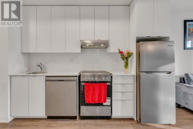 406 - 120 CANON JACKSON DRIVE Toronto (Beechborough-Greenbrook) Ontario photo 9