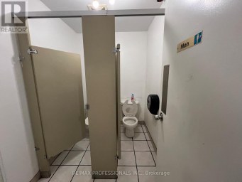 130 NORTH QUEEN STREET Toronto (Islington-City Centre West) Ontario photo 19