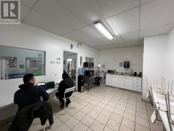 130 NORTH QUEEN STREET Toronto (Islington-City Centre West) Ontario photo 23