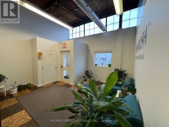 130 NORTH QUEEN STREET Toronto (Islington-City Centre West) Ontario photo 4