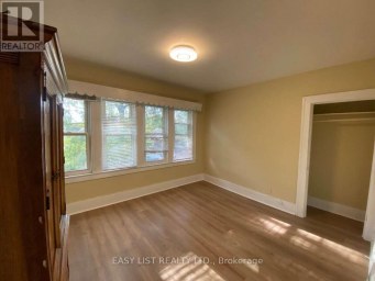 731-733 PARTINGTON AVENUE Windsor Ontario photo 2