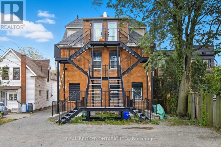 2 - 115 CATHARINE STREET N, Hamilton (Beasley), Ontario, L8R1J5