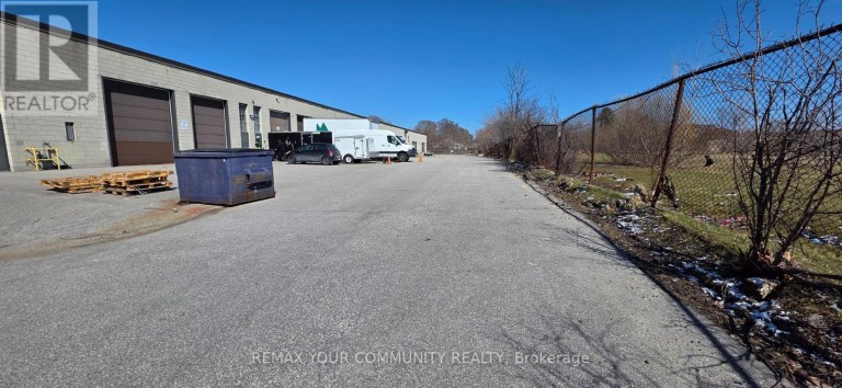 7 - 689 WARDEN AVENUE, Toronto (Clairlea-Birchmount), Ontario, M1L4R6
