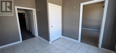 7 - 689 WARDEN AVENUE Toronto (Clairlea-Birchmount) Ontario photo 7