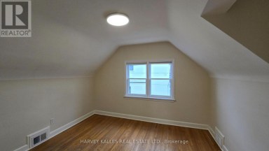 UPPER - 279 CORNELIUS PARKWAY Toronto (Downsview-Roding-CFB) Ontario photo 23