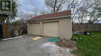 UPPER - 279 CORNELIUS PARKWAY Toronto (Downsview-Roding-CFB) Ontario photo 34