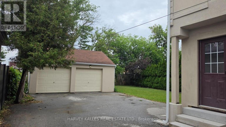 UPPER - 279 CORNELIUS PARKWAY, Toronto (Downsview-Roding-CFB), Ontario, M3K1T6