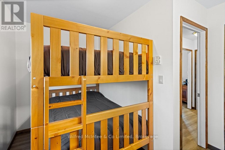 639 BRUCE ROAD 13, Native Leased Lands, Ontario, N0H2L0