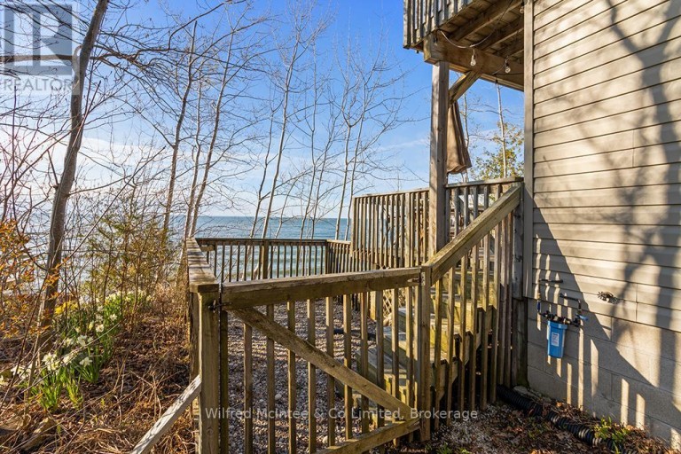 639 BRUCE ROAD 13, Native Leased Lands, Ontario, N0H2L0