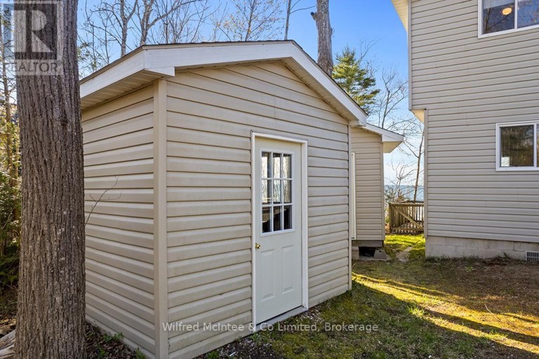639 BRUCE ROAD 13, Native Leased Lands, Ontario, N0H2L0