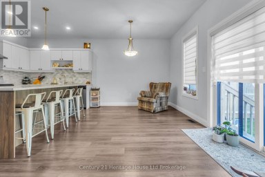 102 - 360 QUARTER TOWN LINE Tillsonburg Ontario photo 4