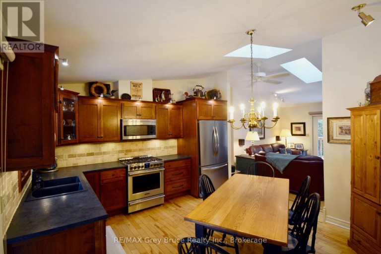 54 CARTER ROAD, Northern Bruce Peninsula, Ontario, N0H1W0