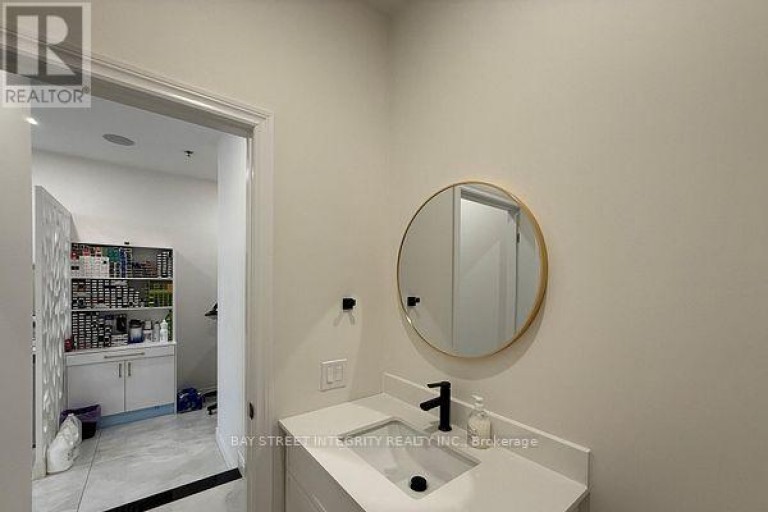 152 - 2900 WARDEN AVENUE, Toronto (L'Amoreaux), Ontario, M1W2S8