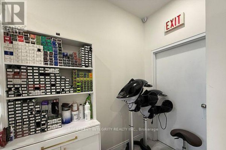 152 - 2900 WARDEN AVENUE, Toronto (L'Amoreaux), Ontario, M1W2S8