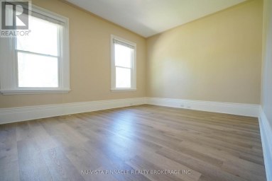 571 DUFFERIN AVENUE London East (East F) Ontario photo 13
