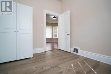571 DUFFERIN AVENUE London East (East F) Ontario photo 8