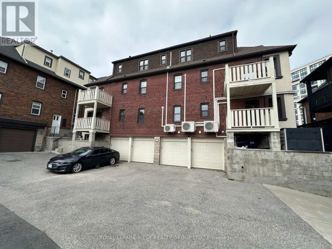 27 MOSSOM ROAD W, Toronto (High Park-Swansea), Ontario, M6S1L9