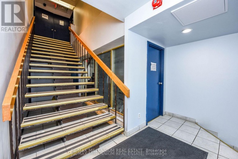 202 - 1300 STEELES AVENUE, Brampton (Bramalea West Industrial), Ontario, L6T1A2