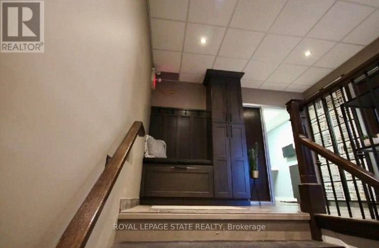 12 UPPER - 442 MILLEN ROAD, Hamilton (Stoney Creek Industrial), Ontario, L8E6H2